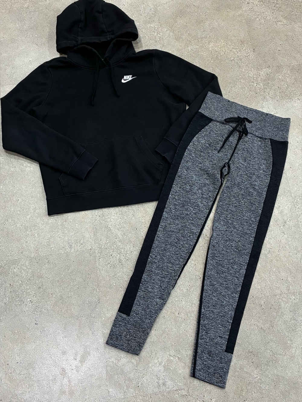Women’s NIKE/VICTORIA’S SECRET PINK Hoodie Sweatshirt & Leggings, sz Small